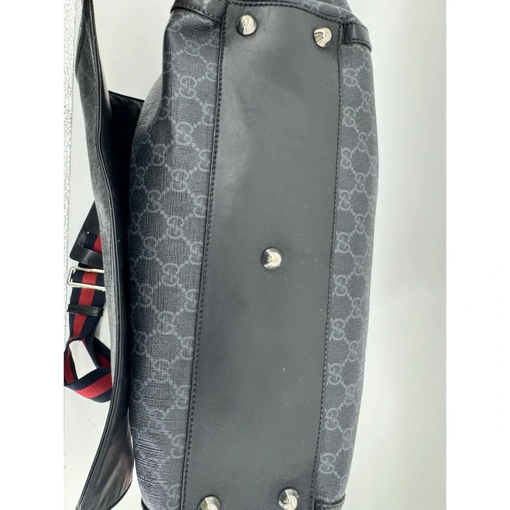 Gucci supreme diaper bag authentic